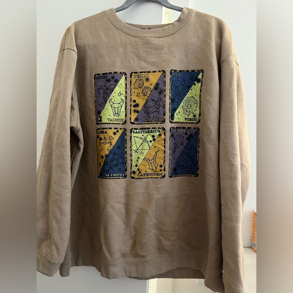 ASOS Tarot card Sweatshirt Size 18